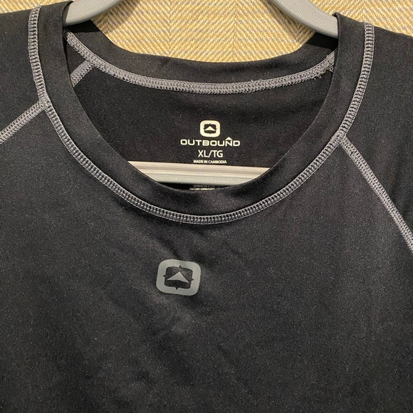 NIP Base Layer Top by OUTBOUND Long Sleeve - Mens XL - Picture 2 of 8